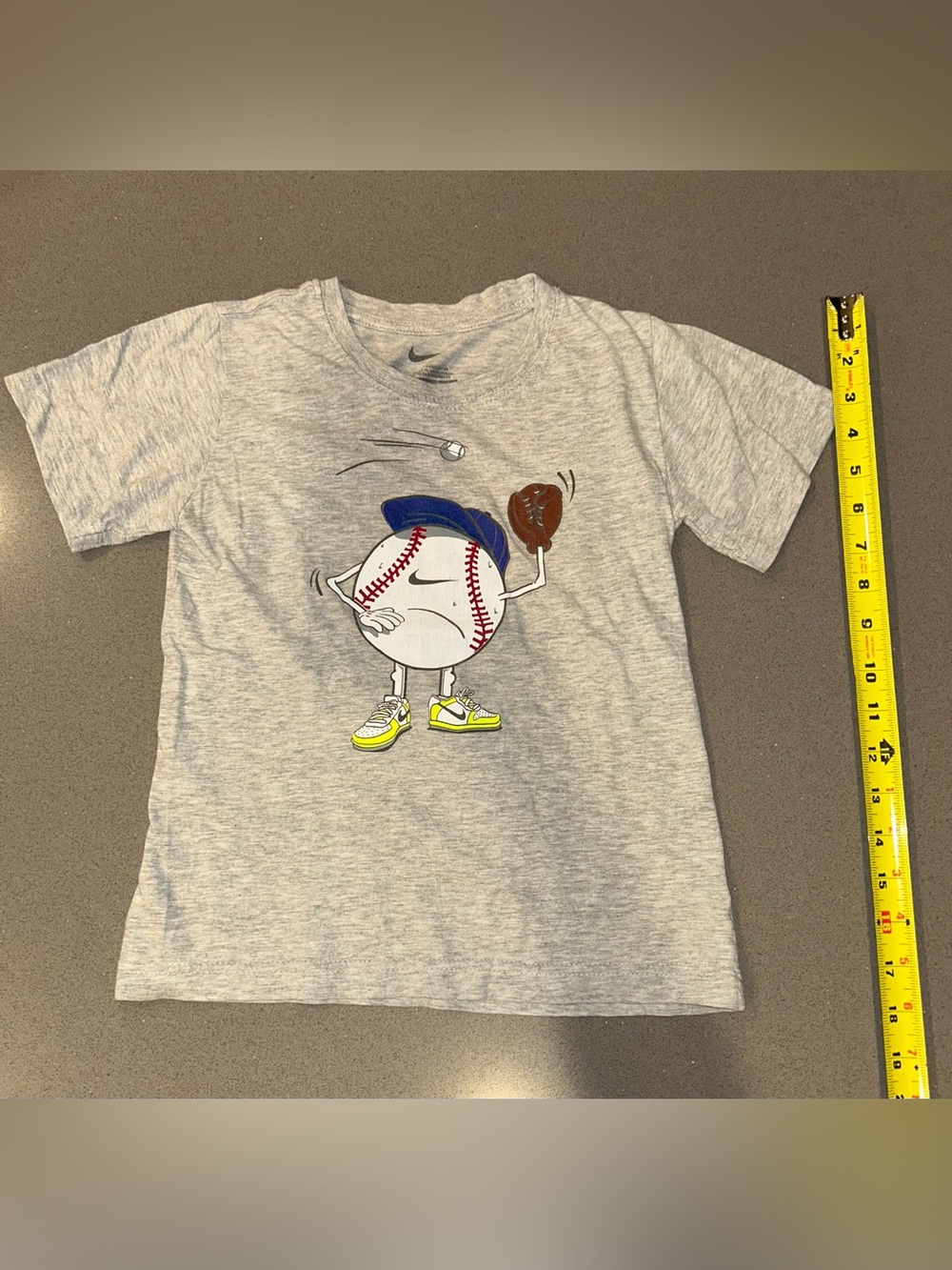 Nike Gray Tee with Baseball Character and Blue Cap Kids Size 7